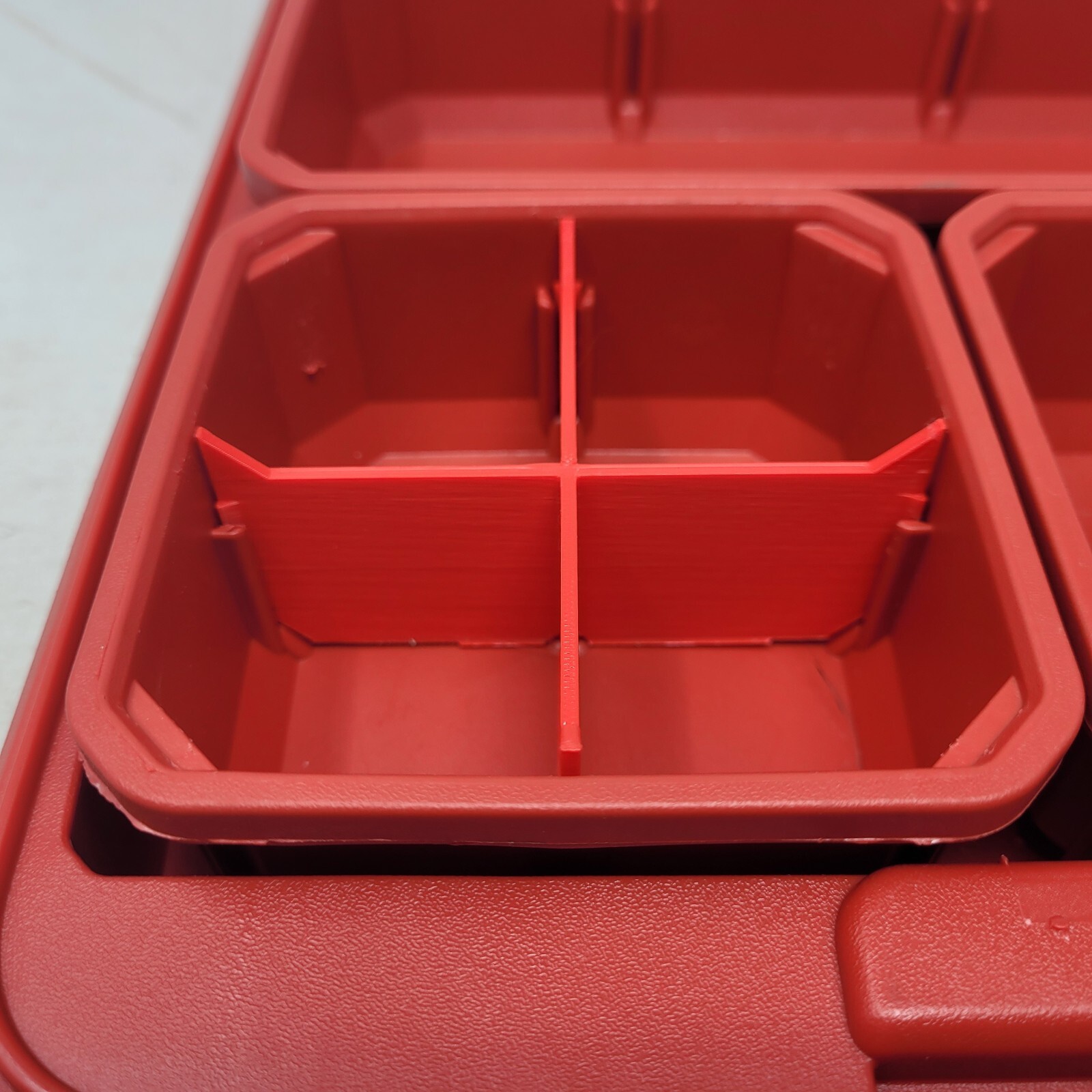 10 Red 4-Way Divider for Low Profile Milwaukee Packout Tray Insert gallery