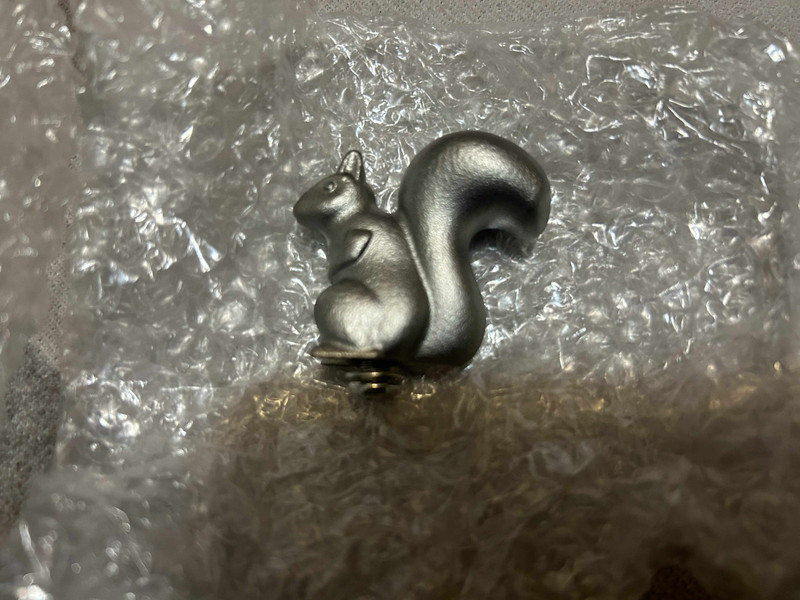 Squirrel Knob compatible with both STAUB & LE CREUSET gallery