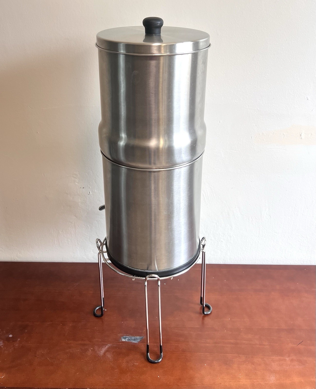 Alexapure Pro Countertop Gravity Water Filtration System W/ Fresh Filters & Base gallery