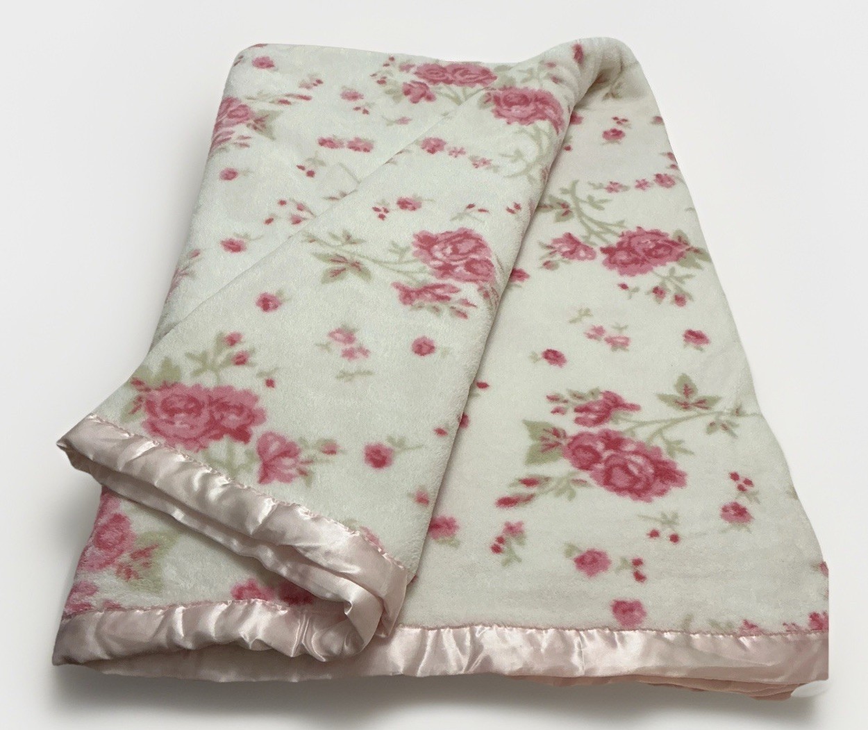Simply Shabby Chic Target TWIN Floral Satin Trim Plush Blanket 90x 69 Disc gallery