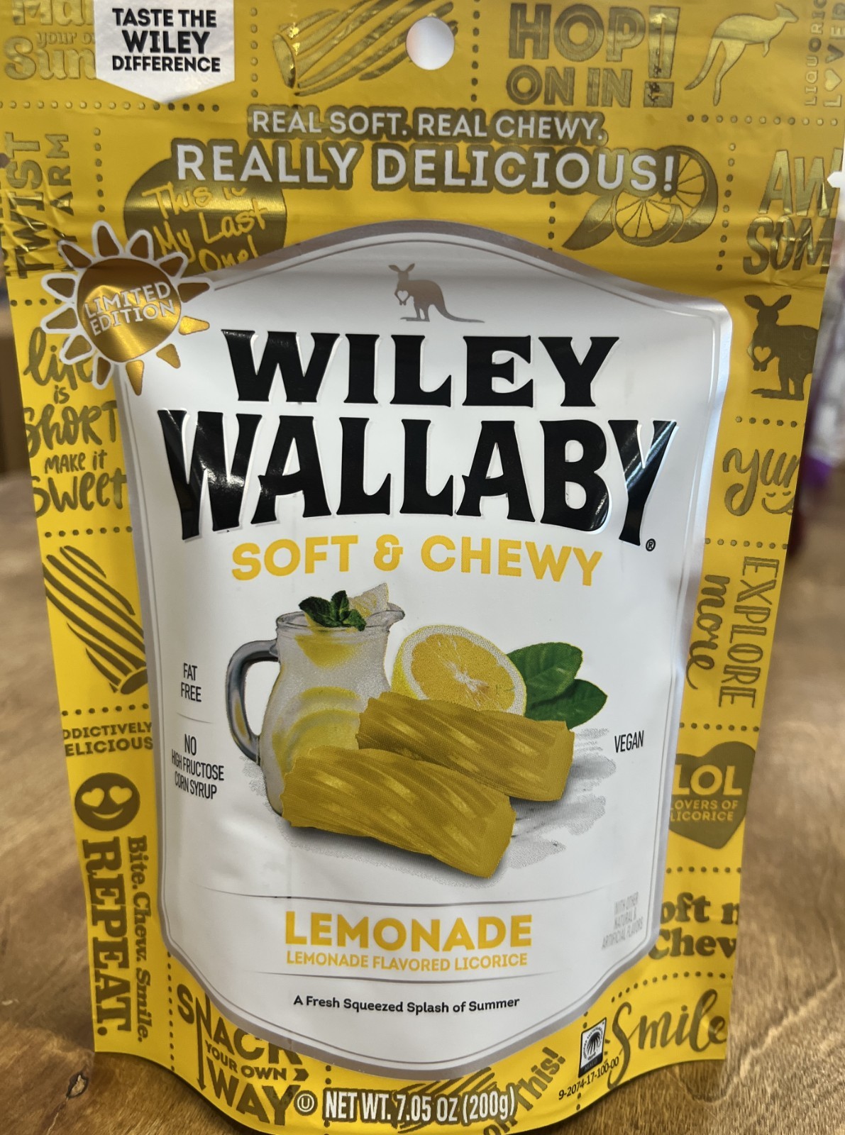 SIX BAGS Wiley Wallaby Lemonade Australian Style Soft Licorice Candy 7.05 OZ gallery