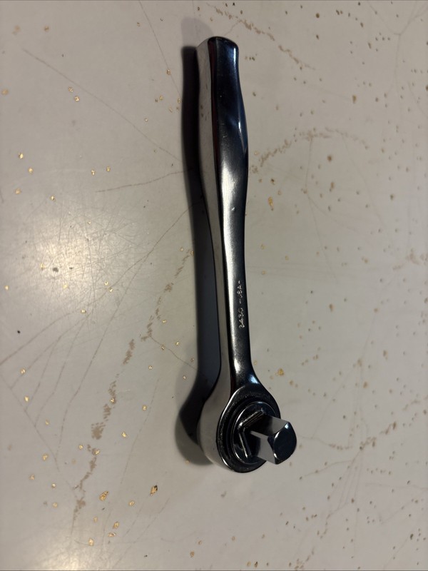 Wright Tool Compact Contour Handle Ratcheting Socket Wrench 3/8" Drive 3430 USA gallery