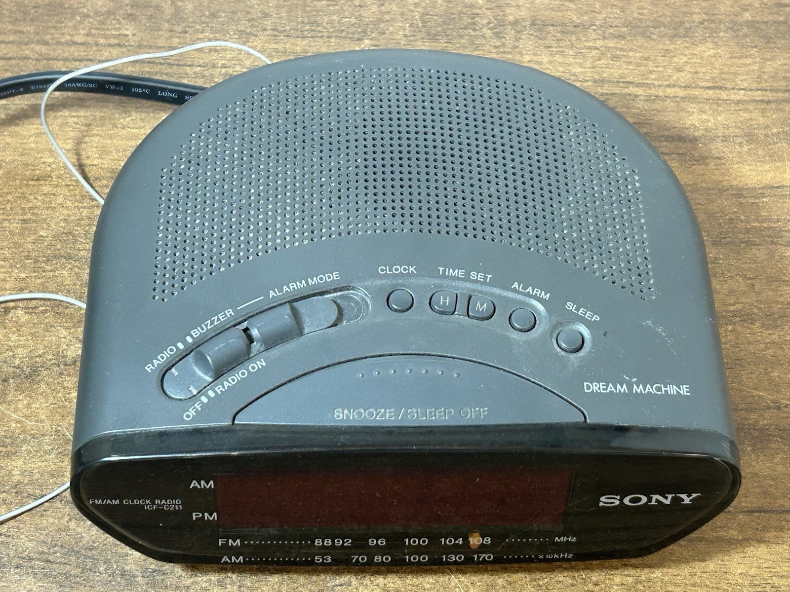 Sony Alarm Clock Radio Dream Machine ICF-C211 FM AM Black Digital Display Tested gallery