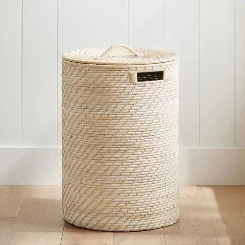 Pottery Barn Quinn Rattan Storage Hamper Woven Laundry Basket Bin With Lid NEW gallery