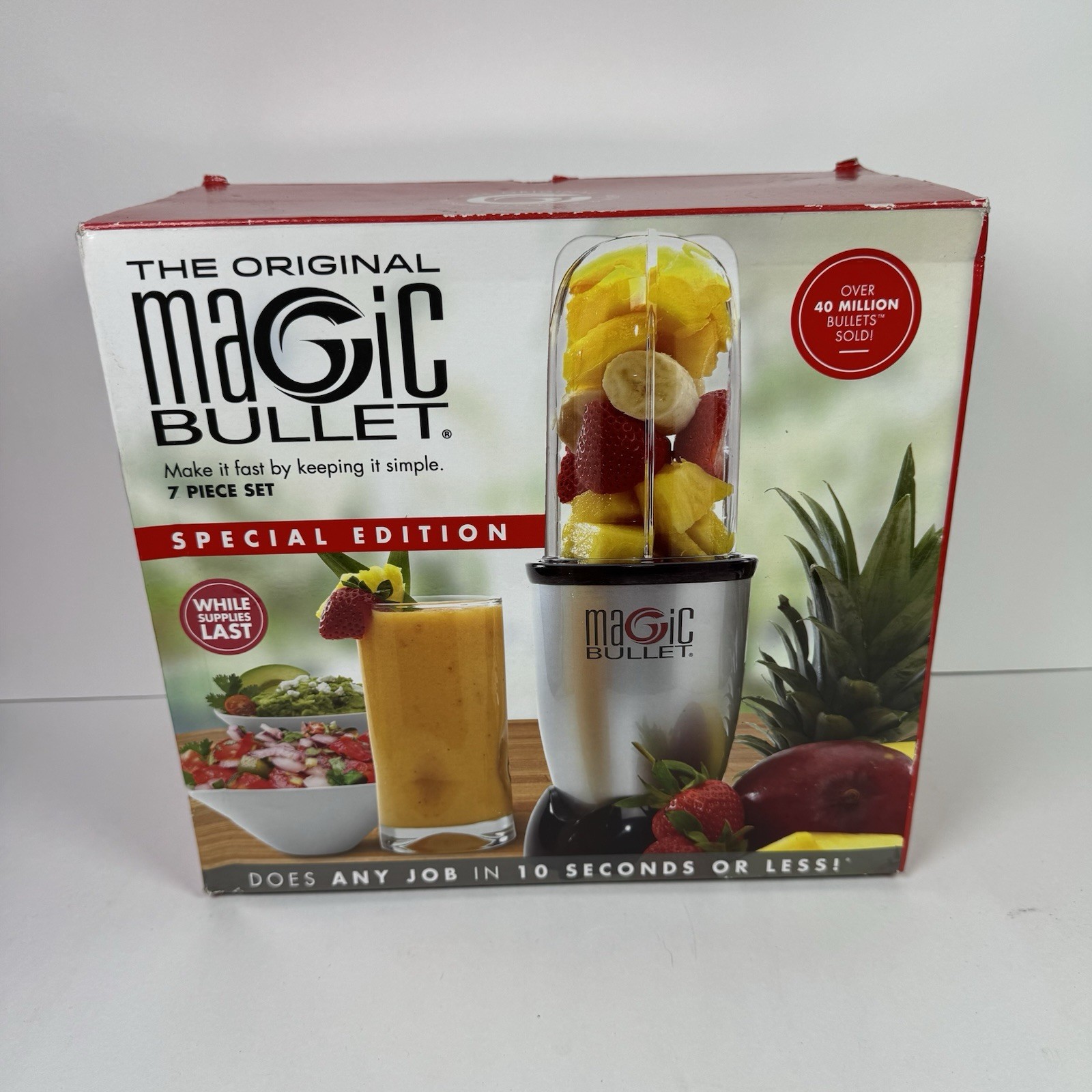 Magic Bullet 250W 7 Piece Blender Set - Black/Silver Special Edition gallery
