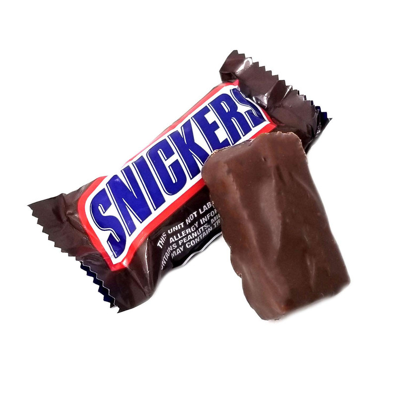 SNICKERS Milk Chocolate, Fun Size Candy Bars - Individually Wrapped (2 Pounds) gallery