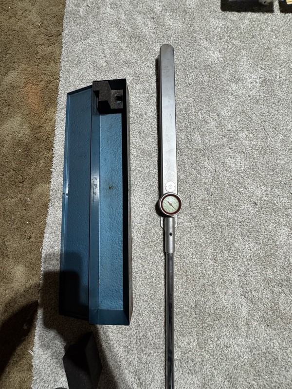 Torque Controls Aircraft D4600F Dial Torque Wrench 3/4" Drive 0-600 Ft/lbs gallery