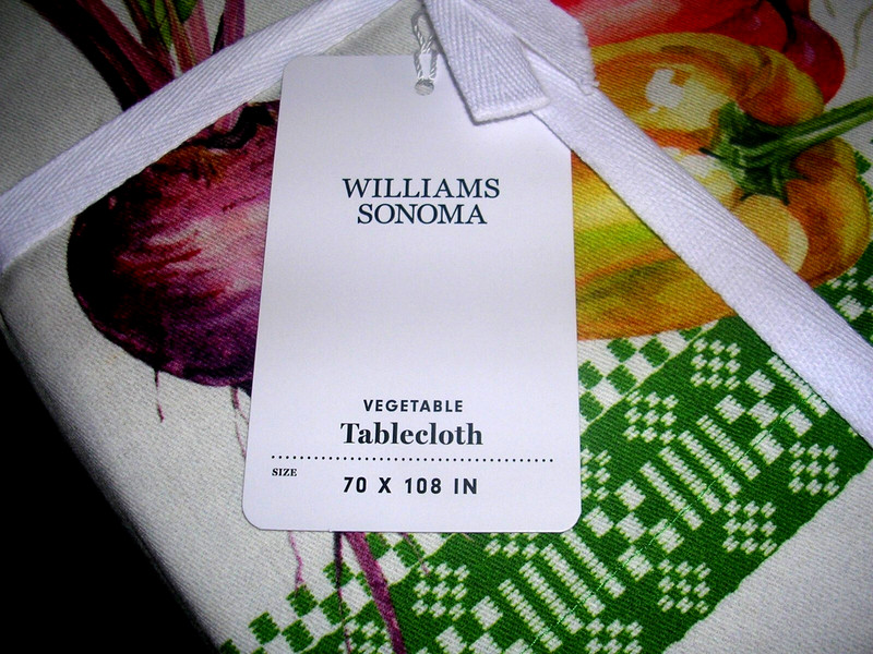 WILLIAMS SONOMA GARDEN VEGETABLE TABLECLOTH 100% COTTON 70X108 INCHES NEW W/TAGS gallery