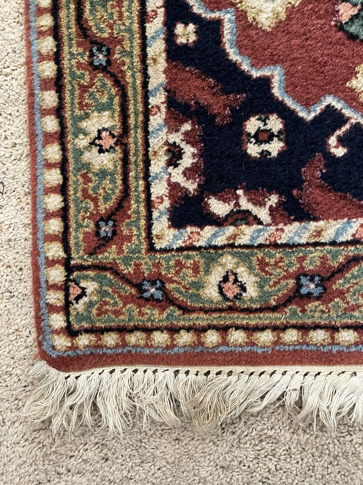 Geometric Tribal Style Hand-Knotted Accent Rug 2x3 ft gallery
