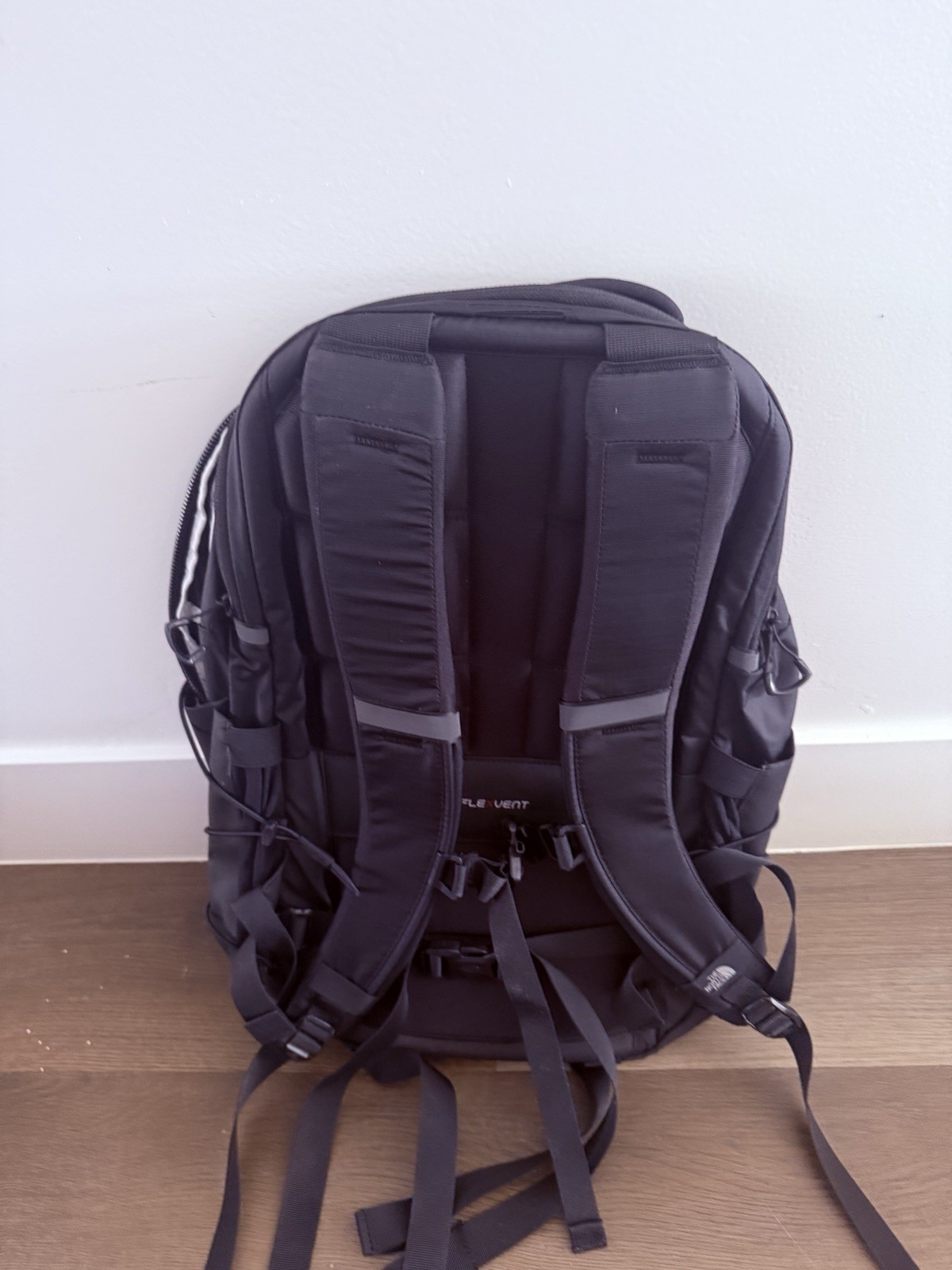 The North Face Borealis Black Backpack Lightweight  3