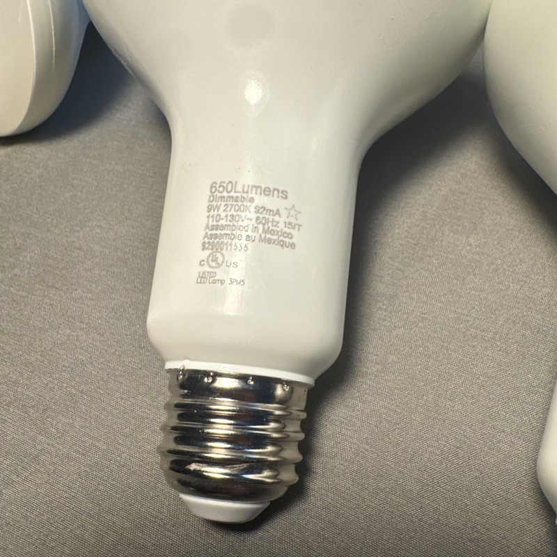 6 Philips BR30 LED Flood Light Bulbs 9W 2700K Dimmable 650 Lumens Tested Working gallery