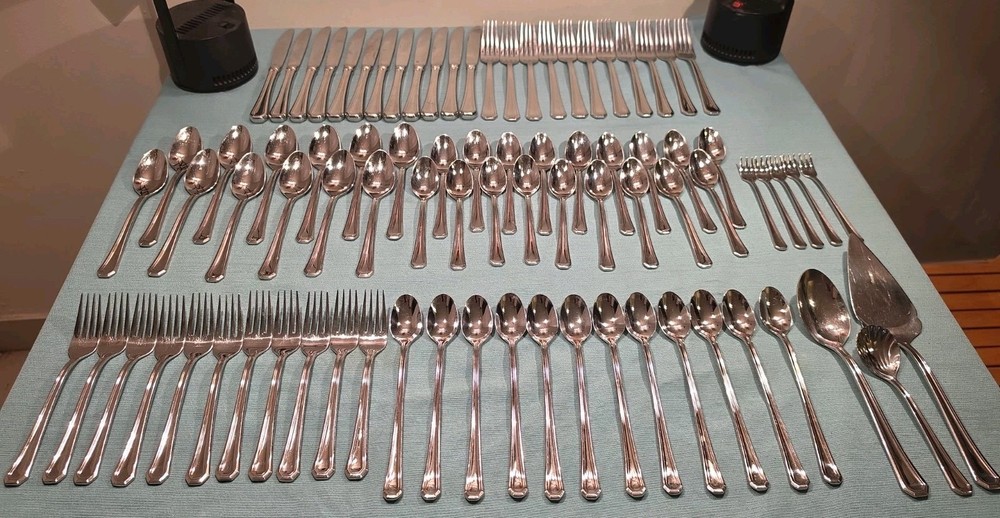 Gorham FAIRVIEW 18/8 Stainless Silverware Flatware Set 84 Pieces
