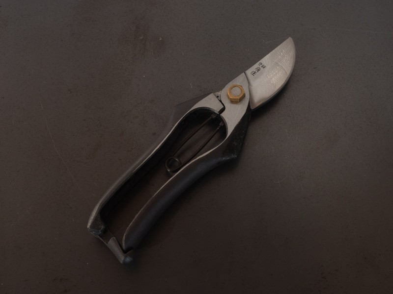 Tobisho PS-04 Brazed A-Type Secateurs Japanese Pruning Shears 200mm &Spring Set gallery