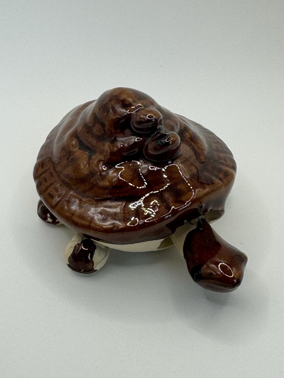 Hand-made Decorative Varnished CERAMIC Brown TURTLE with His Two Children gallery