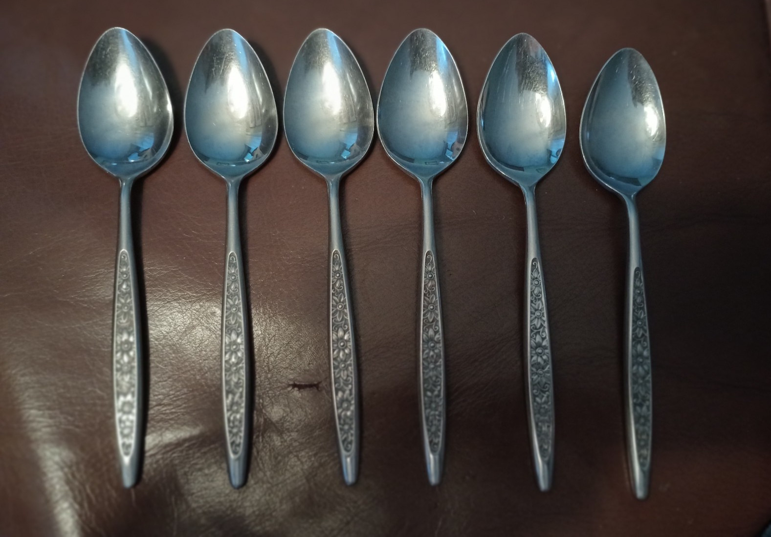 EHP EKCO NICOLE STAINLESS TEASPOONS LOT 6 PC gallery