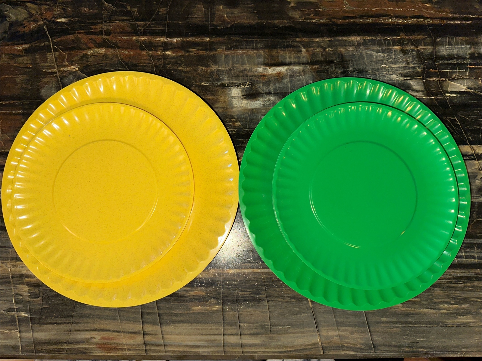 23 Reusable "Paper" Plate Dinner + Bread Melamine Yellow + Green Picnic Camping gallery