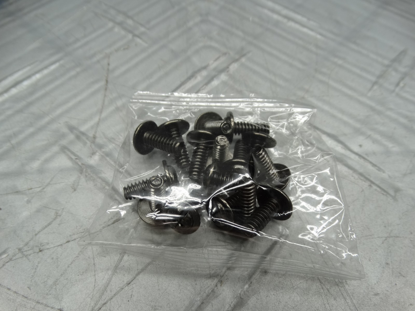 Installation Hardware for Home Decorators Merwry 52in Black 1001236066 / SW1422 gallery