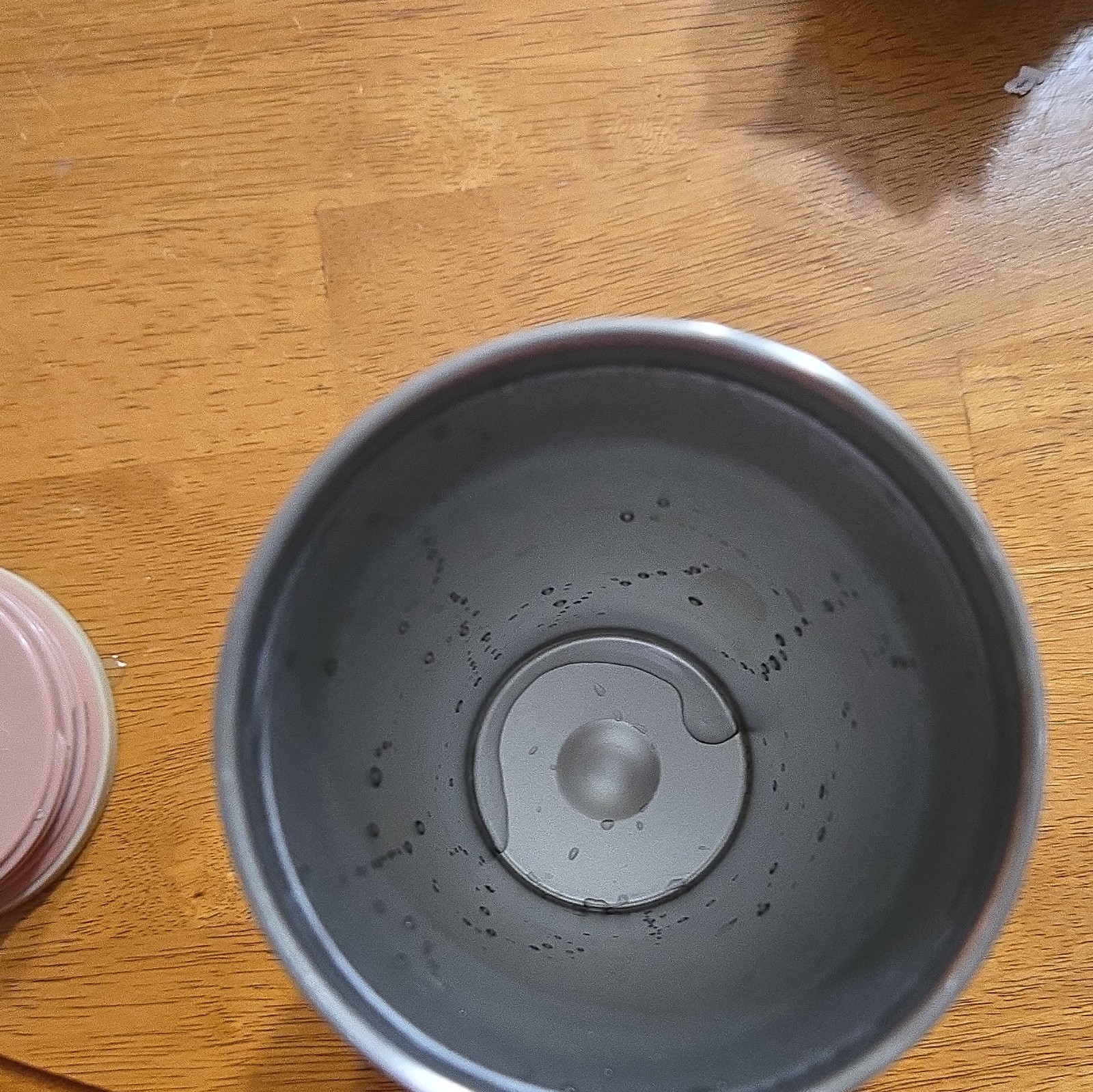 Simple Modern SLM Stainless Steel Insulated Tumbler Drink-Through Lid Pink/Beige gallery