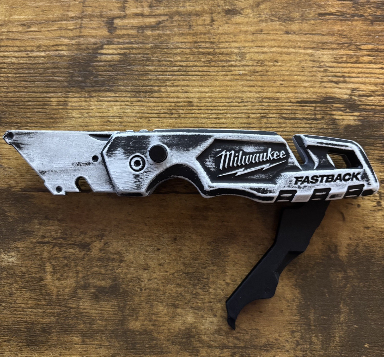 Custom Milwaukee Fastback Folding Knife 48-22-1502 White Distressed Battleworn gallery