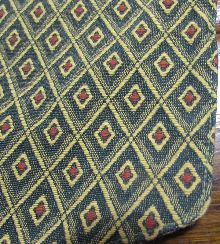TABLE RUNNER Diamond Ogee Geometric Green Red Yellow 14.5 x 74 Cottagecore gallery