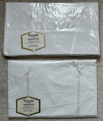 Wamsutta Supercale Plus No Iron White 200 Thread Twin Fitted & Flat Sheet