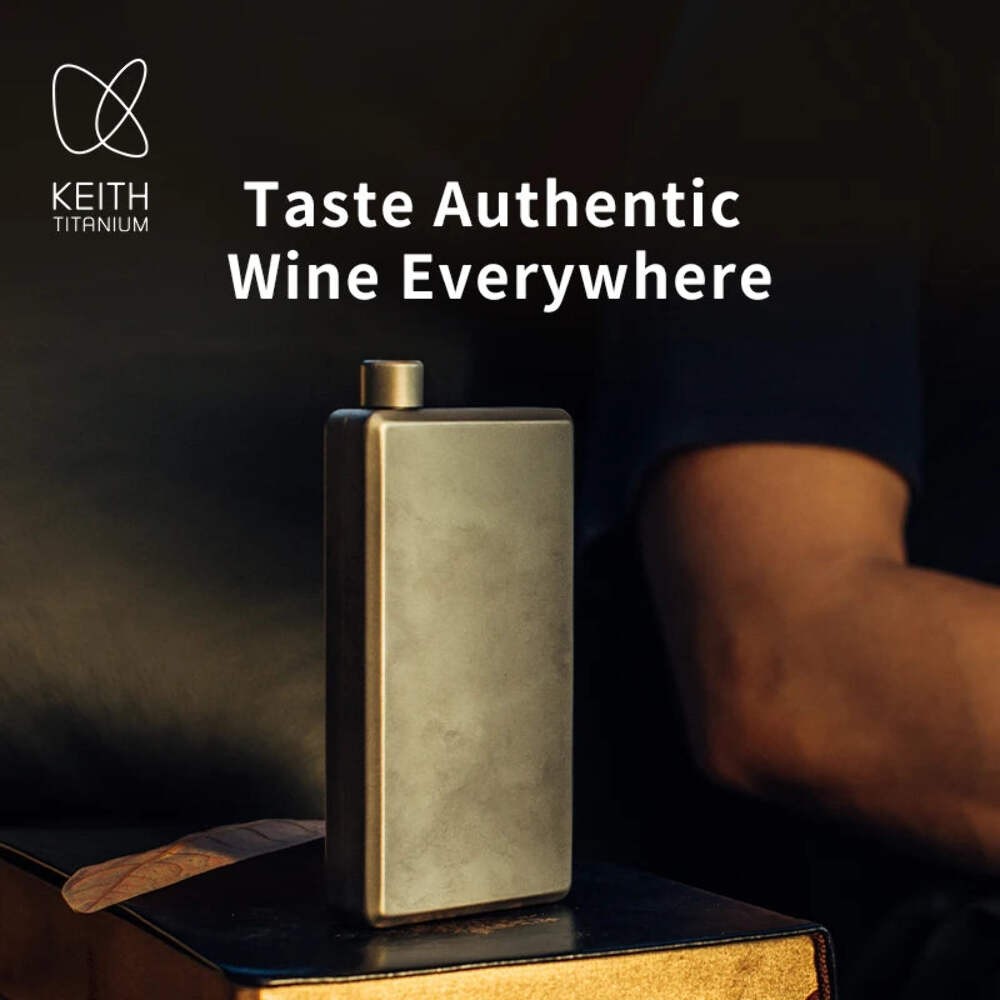 KEITH Titanium Pocket Flask with Funnel – 100ml / 200ml gallery