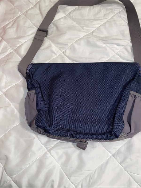 The North Face Adjustable Travel Bag 5