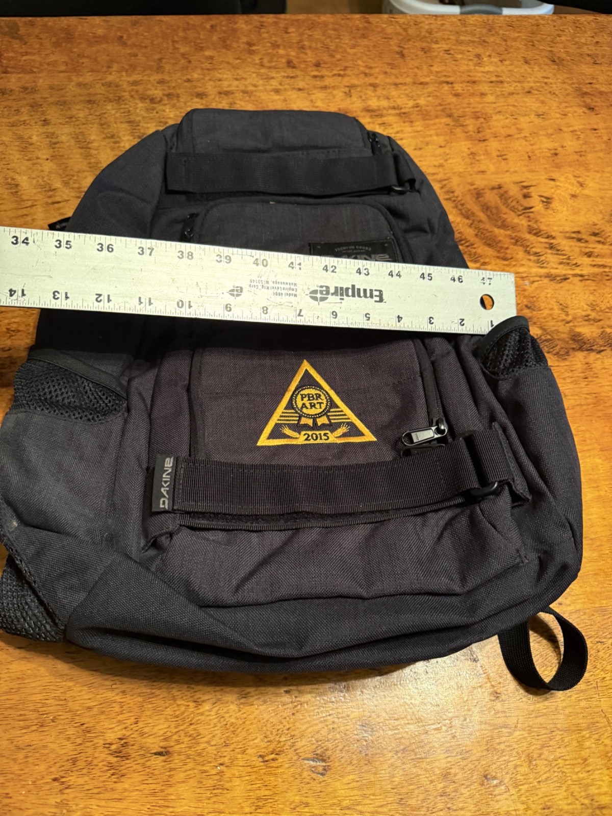 Dakine Jewel 26L backpack | black | P2 4