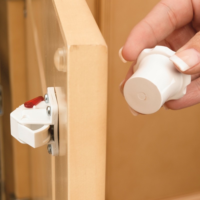 Rev-A-Lock Cabinet Door Security Safety Baby Kids Child Magnet Catch Latch W/key gallery