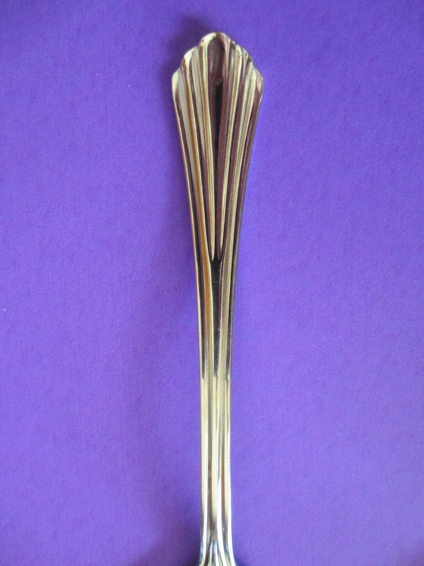 4 ONEIDA DUBLIN Stainless Flatware Soup Spoons Ribbed Fan Design gallery