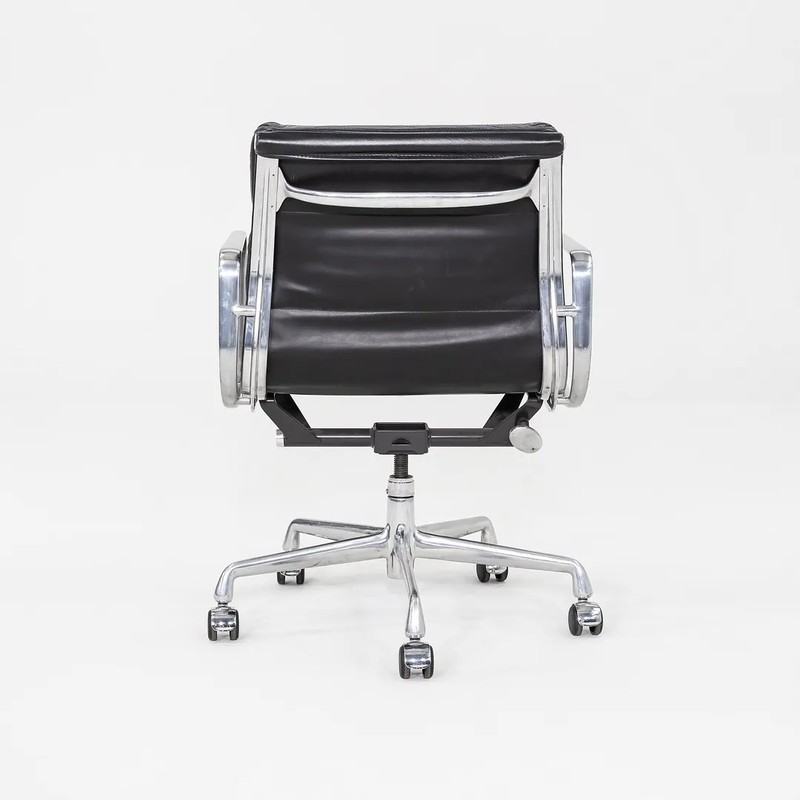 2003 Herman Miller Eames Soft Pad Management Desk Chair Black Leather 6x Avail gallery