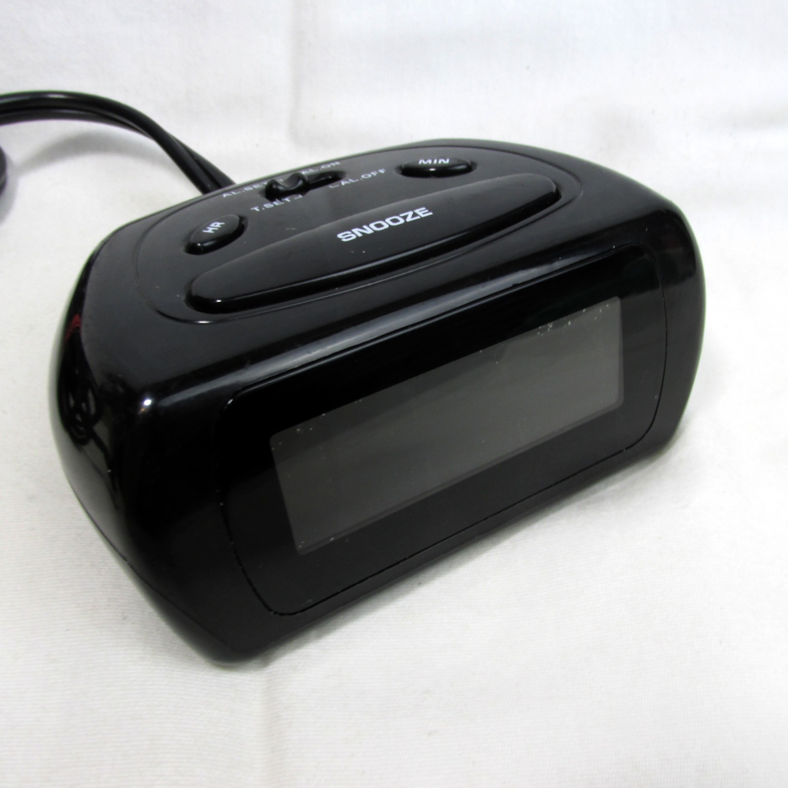 Advance Electric Alarm Clock Model 3139 Battery Backup Small Compact Travel gallery