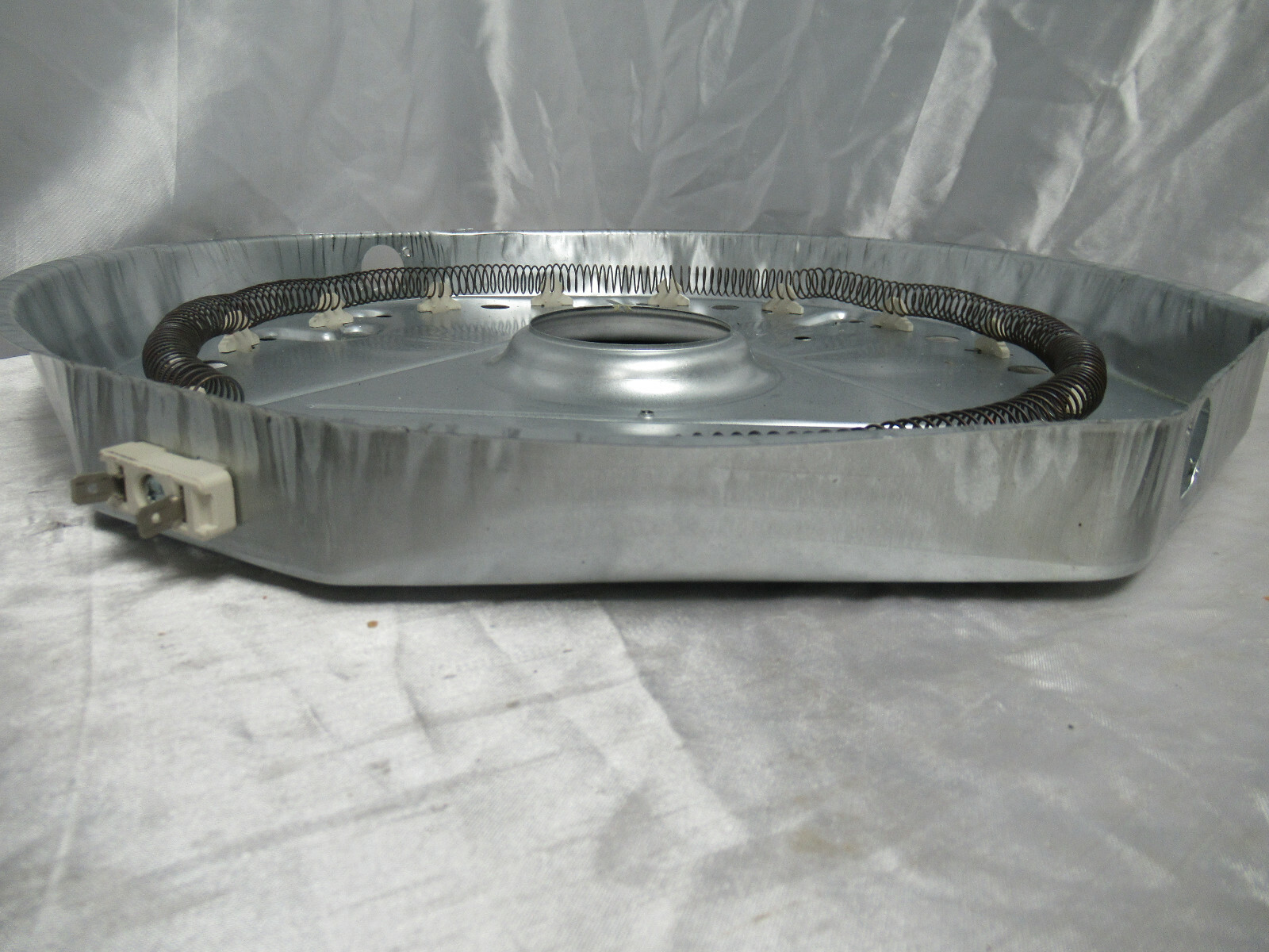OEM Frigidaire Stack Unit Washer/Dryer Heater Assembly 137392702 (Lot #30) gallery