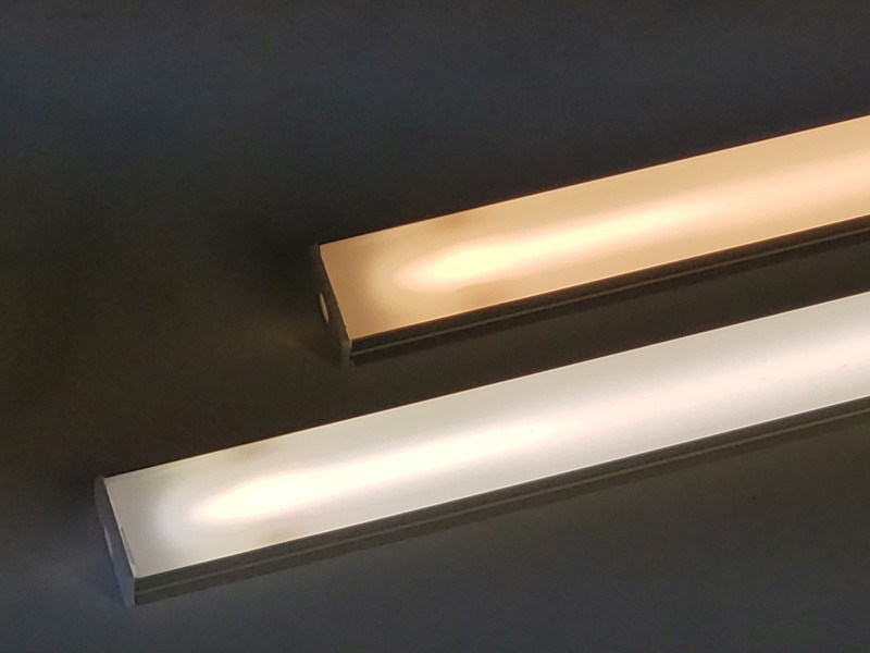 KitchenLEDs, easy Do It Yourself under cabinet lights gallery