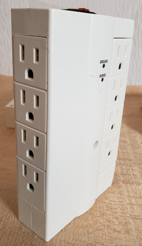 3 Good Used ELITE SIDE SOCKET 8 Plug /Outlet Expander Extender 90 Degree WHITE gallery