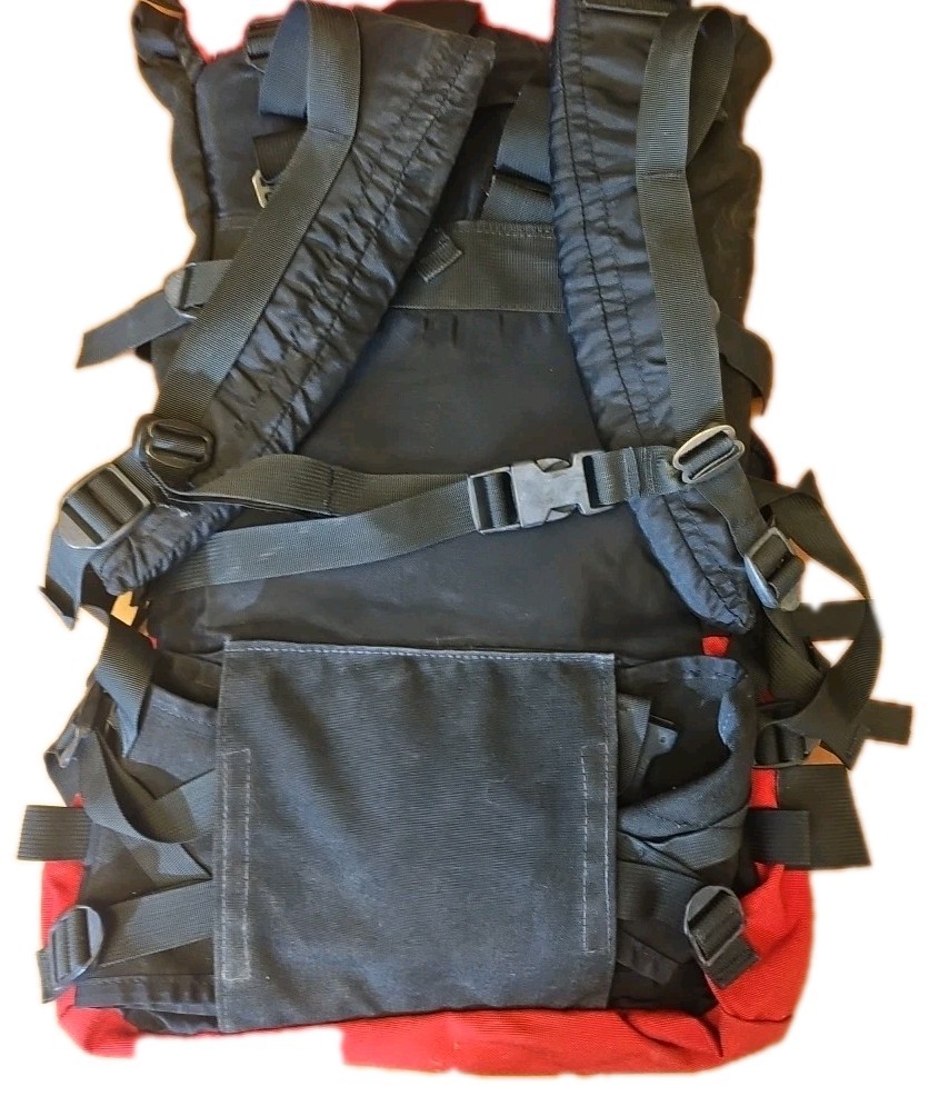 Vtg MountainSmith Backpack Hiking Internal Frame Red Outdoor Lumbar Adjustable. 3