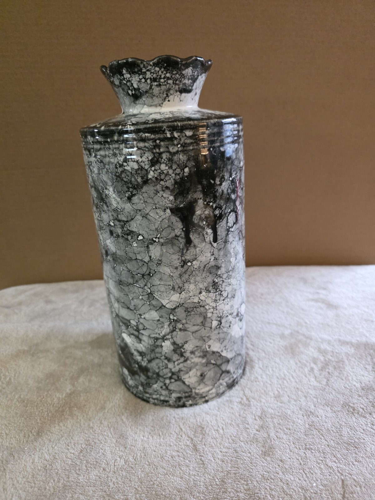 Essential Decor And Beyond Black And Gray Marbled Vase 13" High gallery