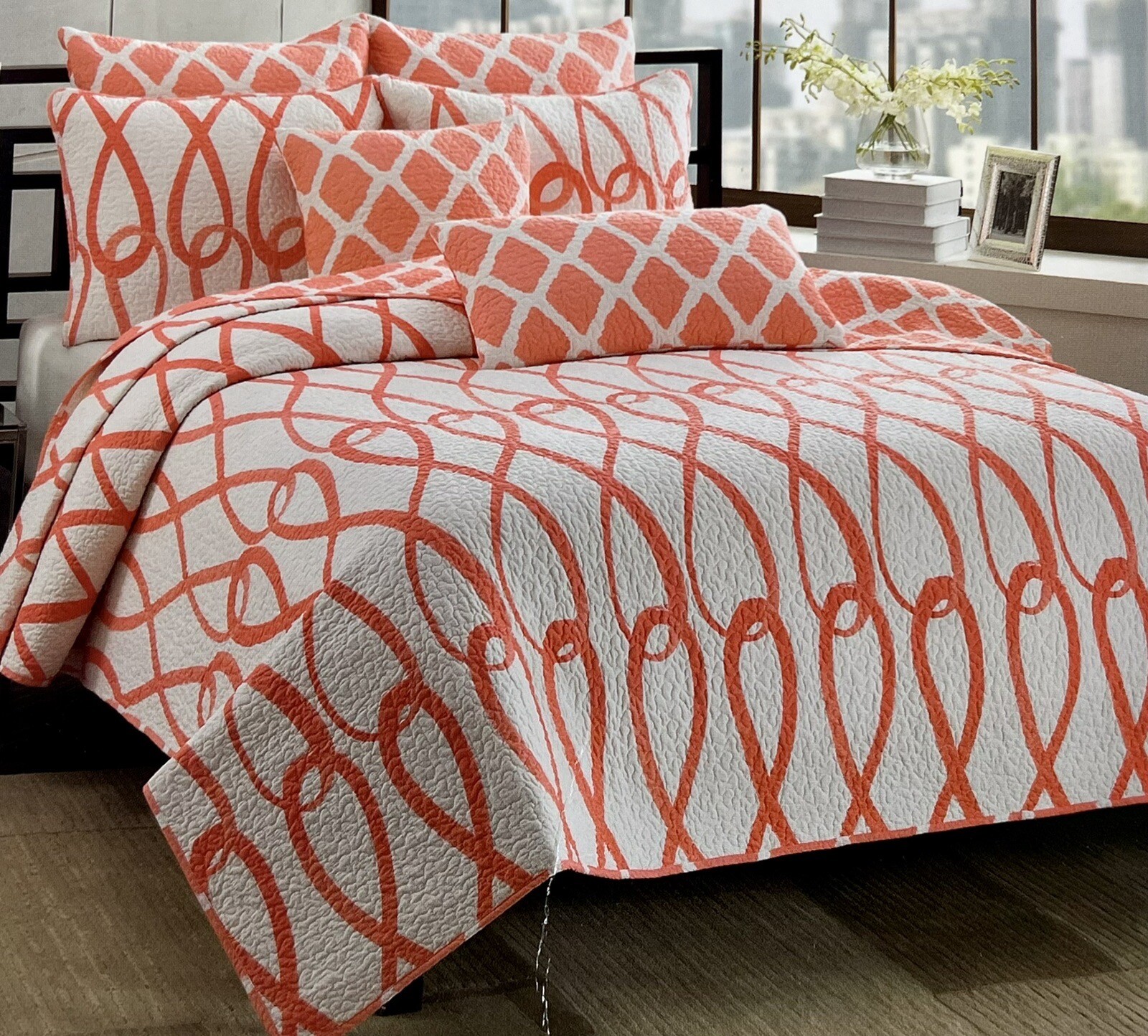 MAX STUDIO CORAL ORANGE WHITE LOOPING QUATREFOIL TWIN QUILT SET W / SHAM gallery