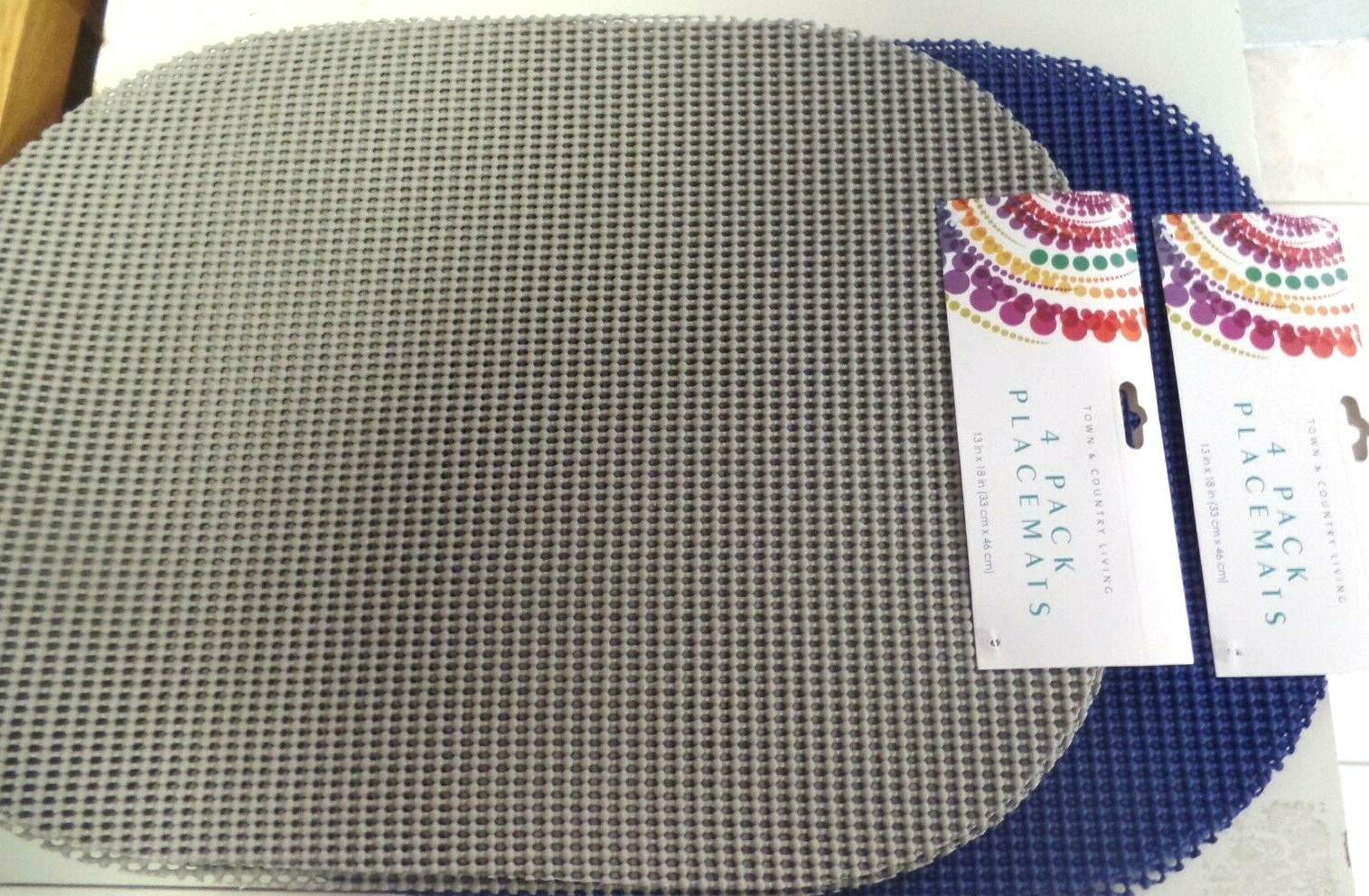 PLACE MATS--13" X 18" EASY CLEAN-POLYVINYL CHLORIDE AND POLYESTER--SET OF 4 gallery