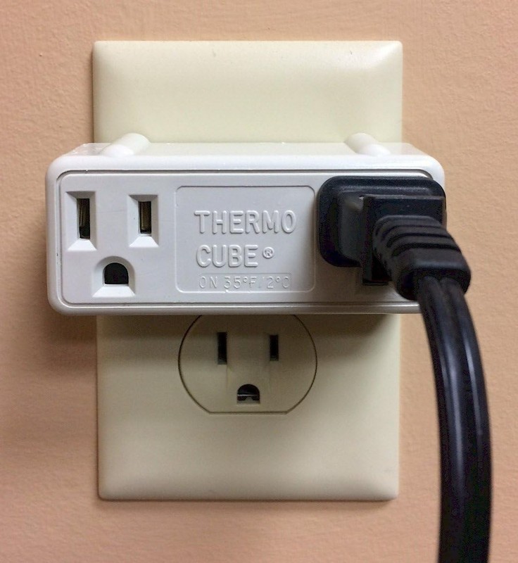 Model TC-3: Thermostatically Controlled Outlet - On at 35-Degrees/Off at 45-D... gallery