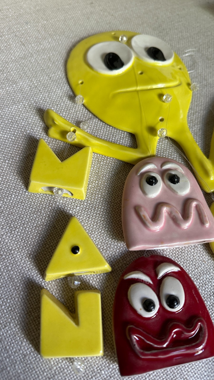 Pac-Man Style Ceramic Hanging Mobile Wind Chime Colorful Ghosts Retro Game Decor gallery