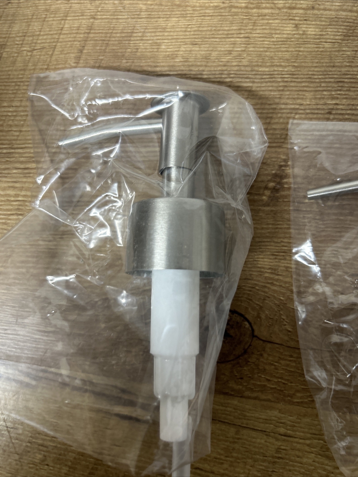Metal Soap Pump Liquid Lotion Dispenser Replacement Head ~ 2 PACK -FREE SHIPPING gallery
