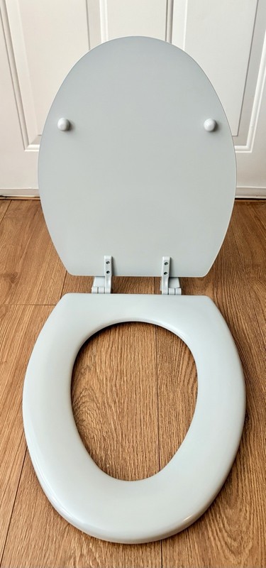 Vintage Bemis Silver Gray Elongated Toilet Seat - New In Box - 1500D Dial Hinge gallery