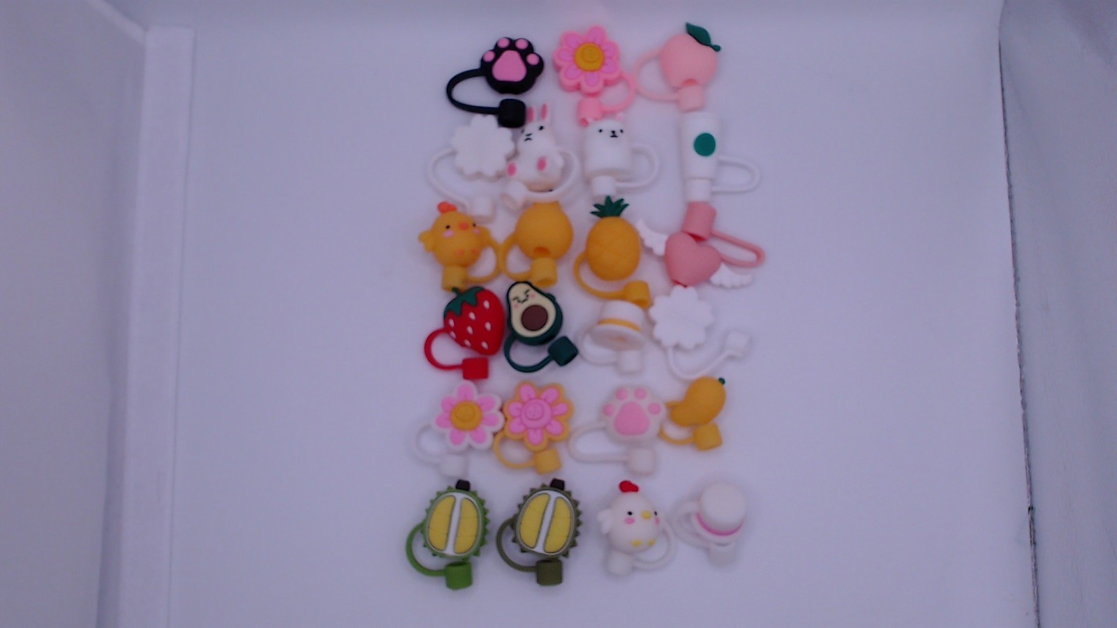 Assorted Straw Toppers (23 in total) gallery