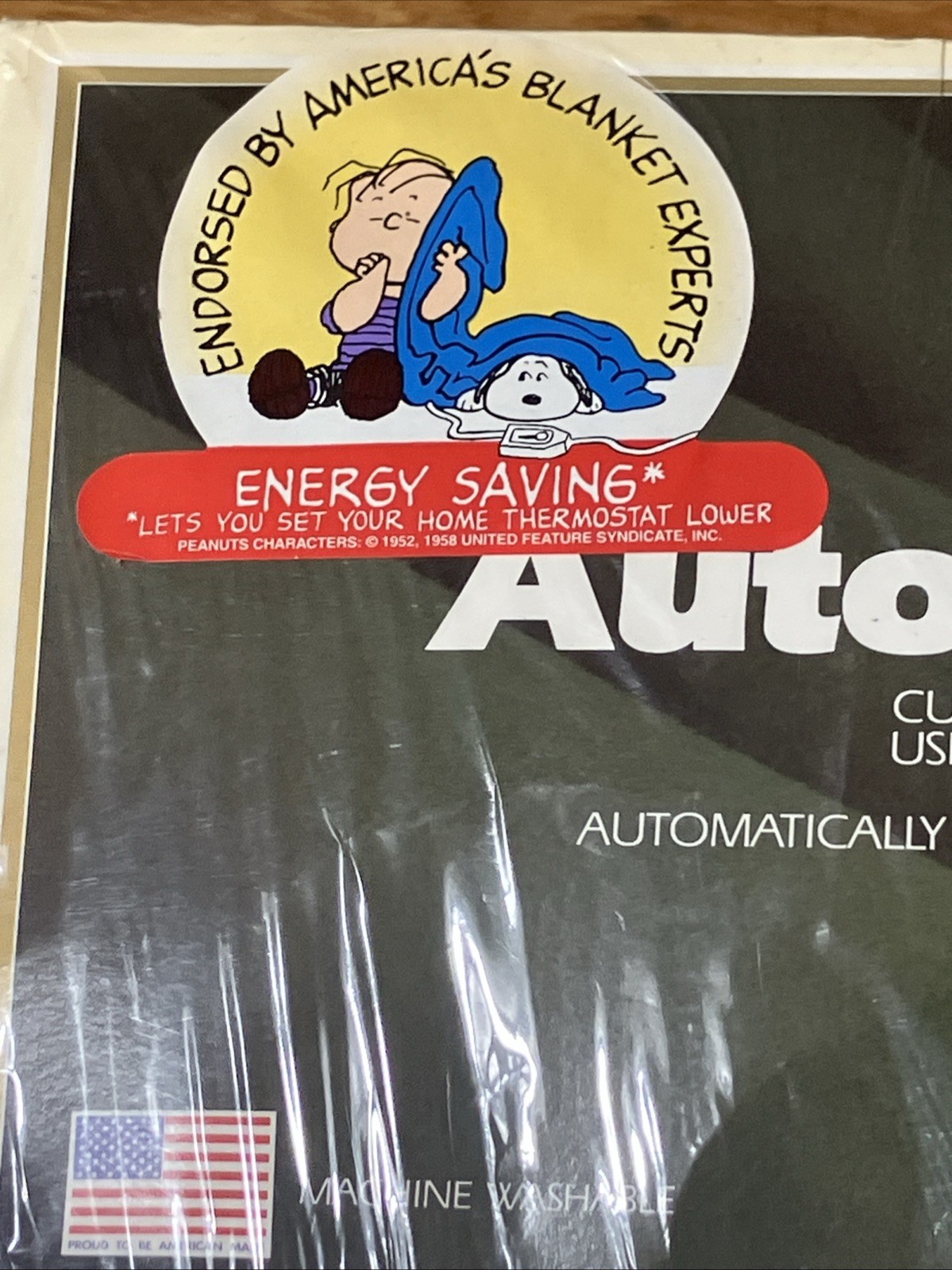 Vintage Sunbeam Precedent Automatic Electric Acrylic Yellow Blanket NOS Twin gallery