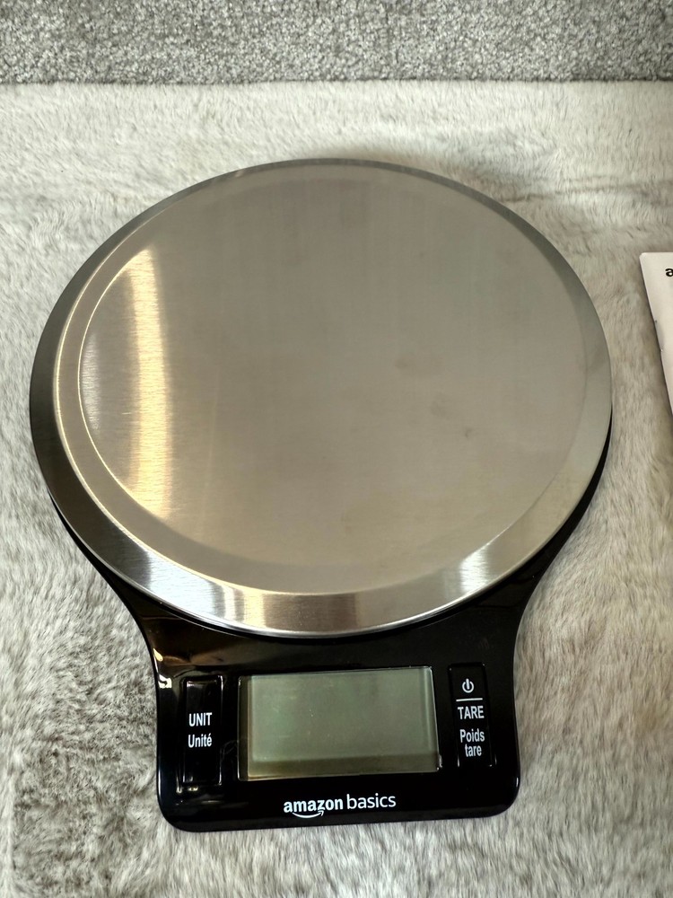 Amazon Basics Digital Kitchen Scale LCD Display Black Weighs Up to 11 Pounds