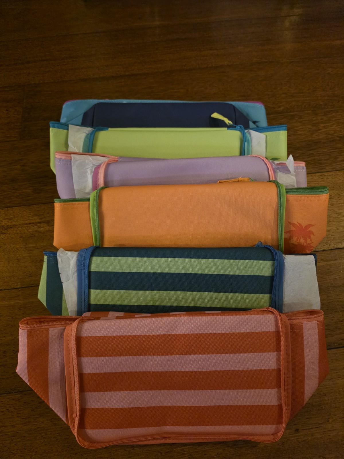 NEW Trader Joe’s 2026 Summer Mini Insulated Tote Bags Set of 6 LIMITED EDITION gallery