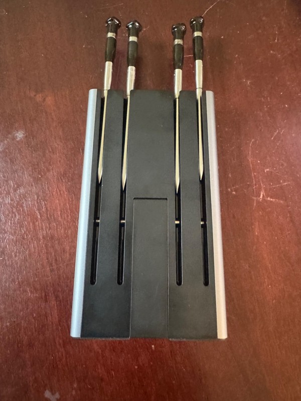 Typhur Sync Quattro Wireless Thermometer, 6 Sensors, 4 Probes, WiFi Model: WT08 gallery