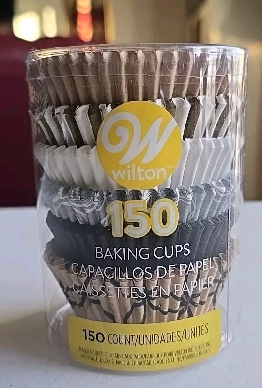 Wilton Modern Solid & Print Design Baking Cups - Black White Gold - 150 Pieces