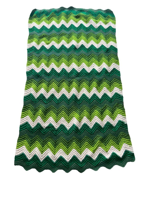 Vintage Chevron Zig Zag Pattern Crochet Knitted Afghan Throw Blanket 33”x56” gallery